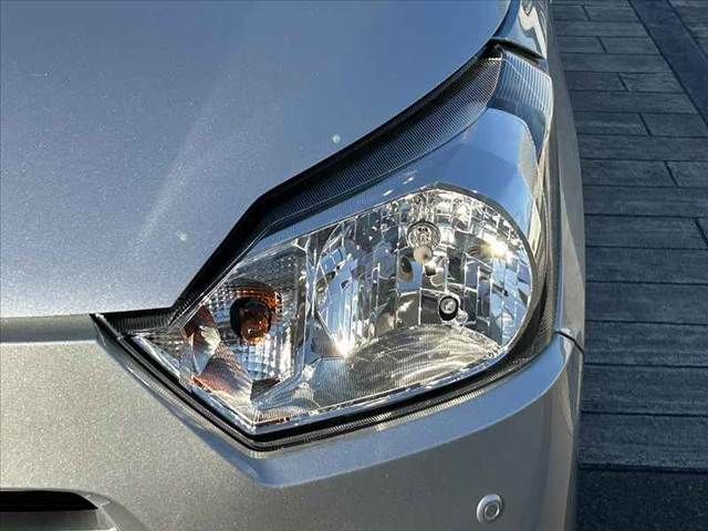 DAIHATSU MIRA e:S 2020