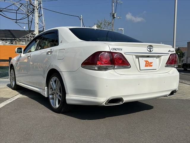 TOYOTA CROWN sedan 2010