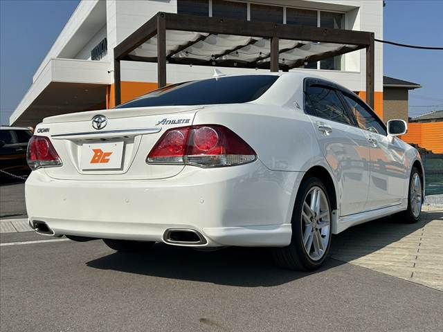 TOYOTA CROWN sedan 2010