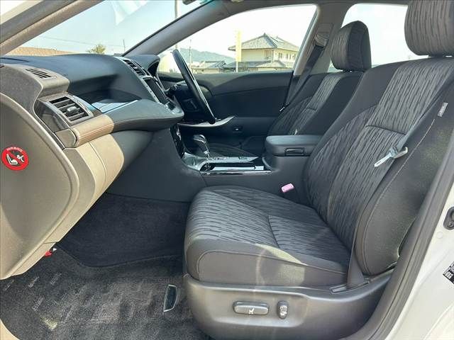 TOYOTA CROWN sedan 2010