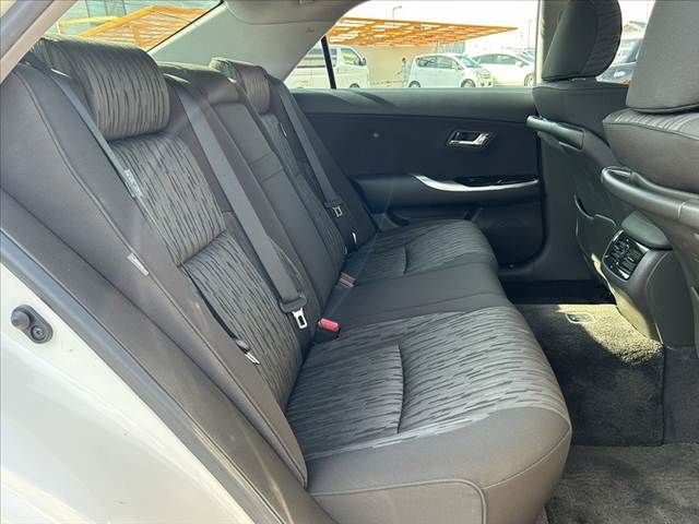 TOYOTA CROWN sedan 2010