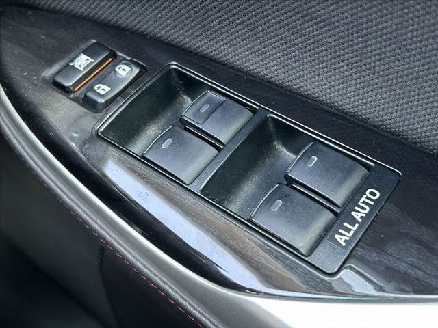 TOYOTA CROWN sedan 2010