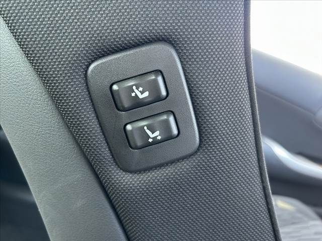 TOYOTA CROWN sedan 2010