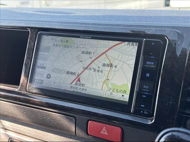 TOYOTA HIACE van 4WD 2022