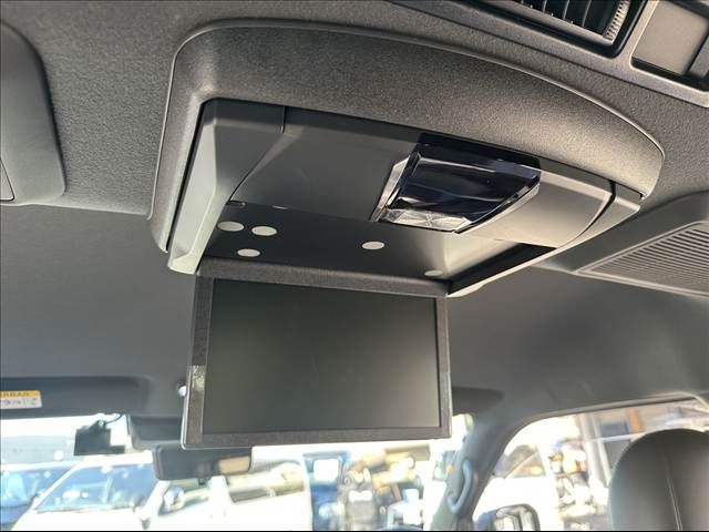 TOYOTA HIACE van 4WD 2022