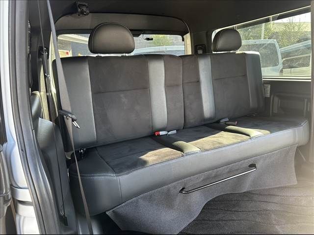 TOYOTA HIACE van 4WD 2022