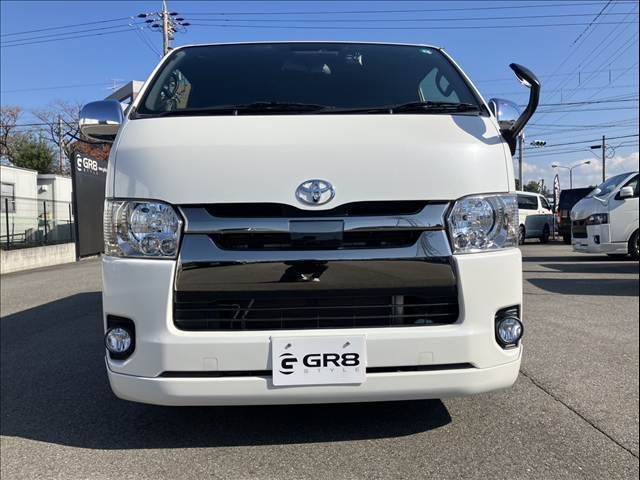 TOYOTA HIACE van 2WD 2018