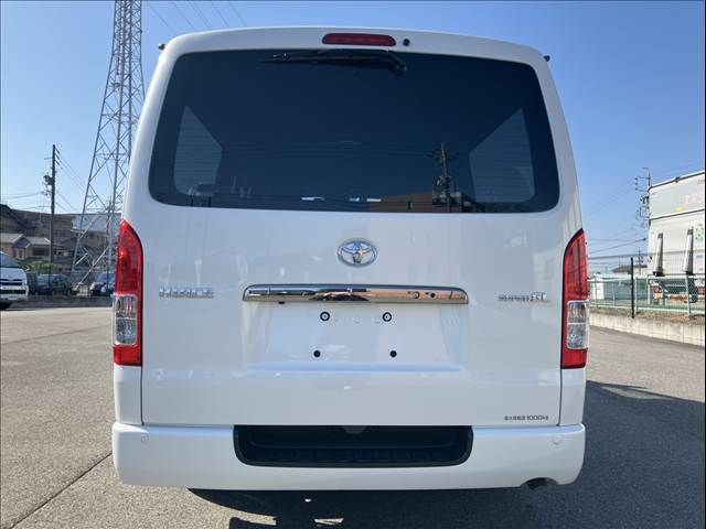 TOYOTA HIACE van 2WD 2018