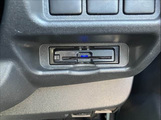 TOYOTA HIACE van 2WD 2018