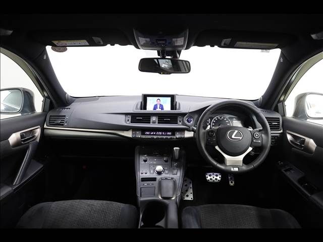 TOYOTA LEXUS CT200h 2014