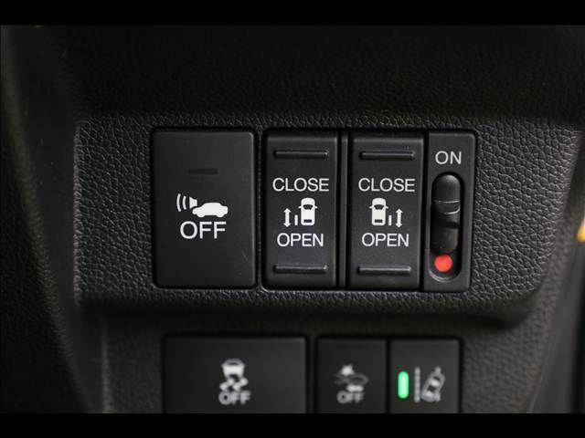 HONDA FREED plus HYBRID 2016