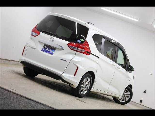 HONDA FREED plus HYBRID 2016