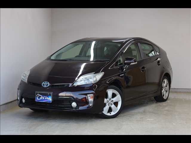 TOYOTA PRIUS 2013