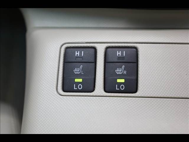 TOYOTA ESTIMA HYBRID 4WD 2011