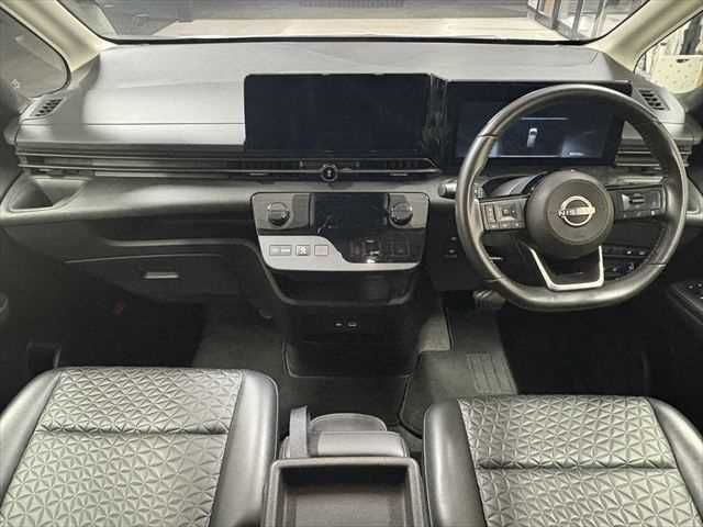 NISSAN SERENA  WG 2023