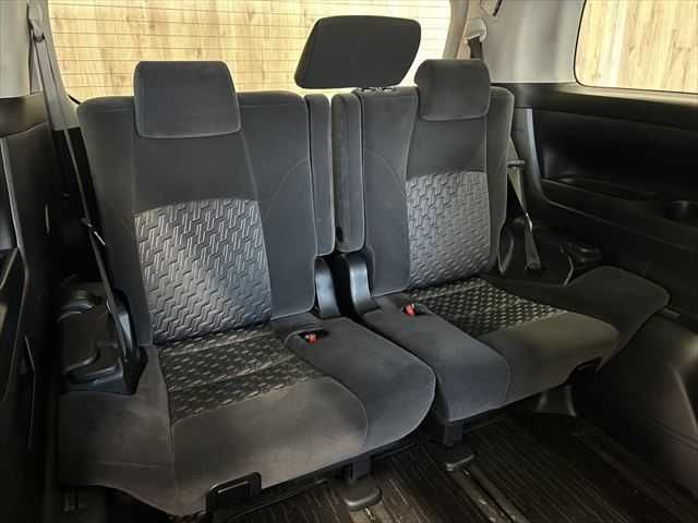 TOYOTA VELLFIRE 2016