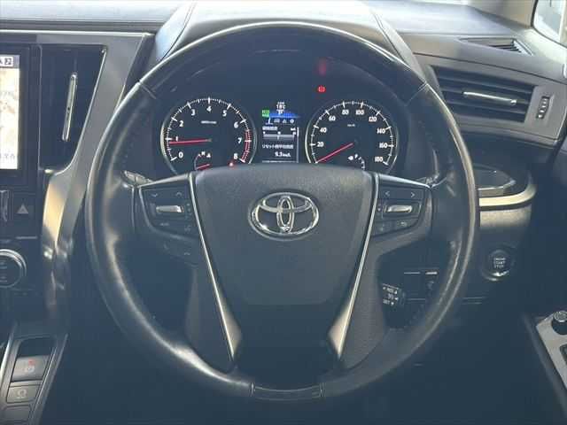 TOYOTA VELLFIRE 2016