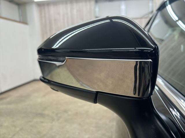 TOYOTA CROWN CROSSOVER 2023