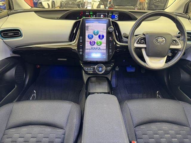 TOYOTA PRIUS PHV 2017