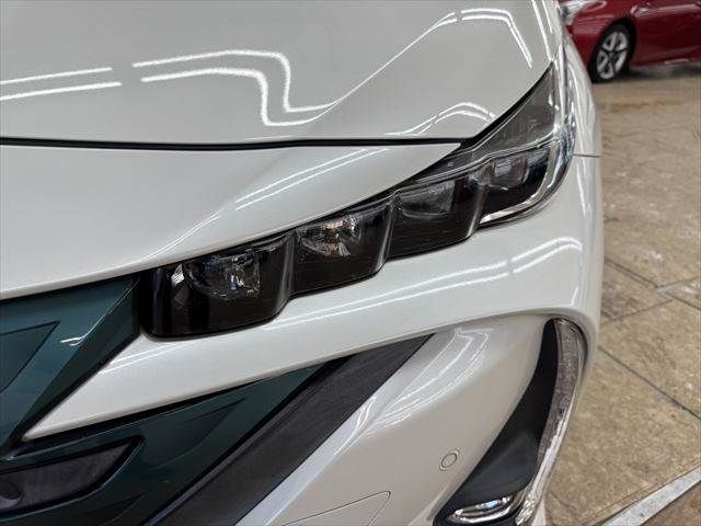 TOYOTA PRIUS PHV 2017