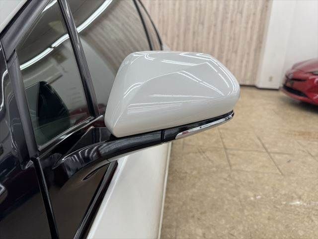 TOYOTA PRIUS PHV 2017