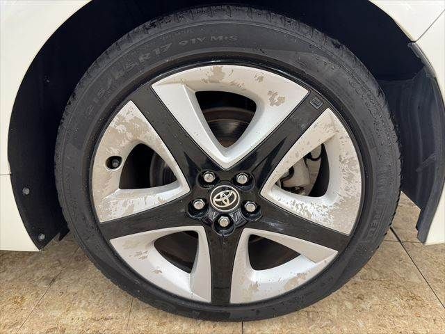 TOYOTA PRIUS PHV 2017