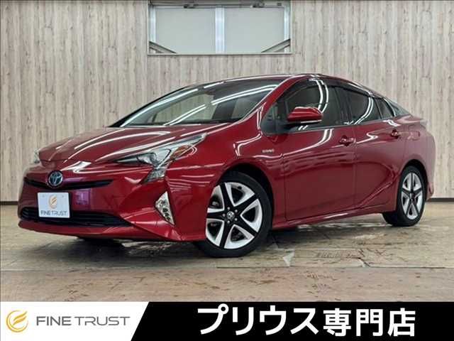 TOYOTA PRIUS 2016