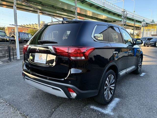 MITSUBISHI OUTLANDER 4WD 2018