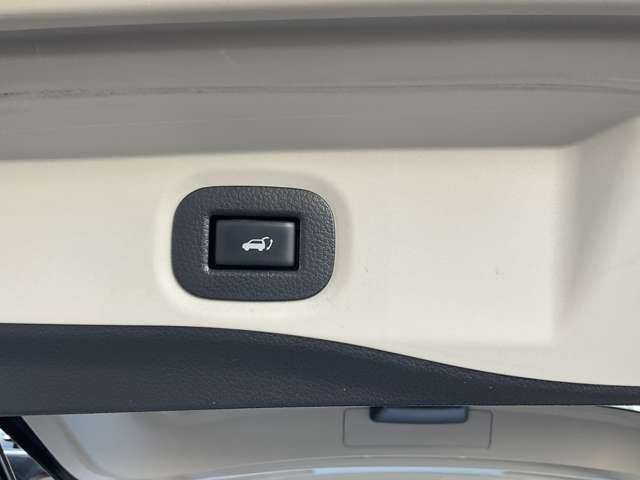 NISSAN X-TRAIL 4WD 2018