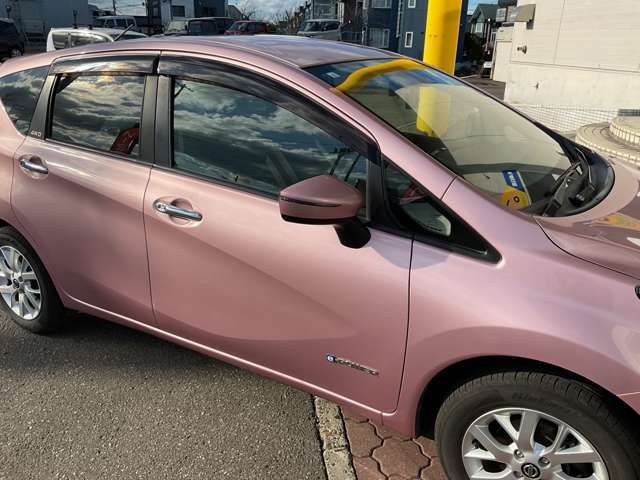 NISSAN NOTE 4WD 2019