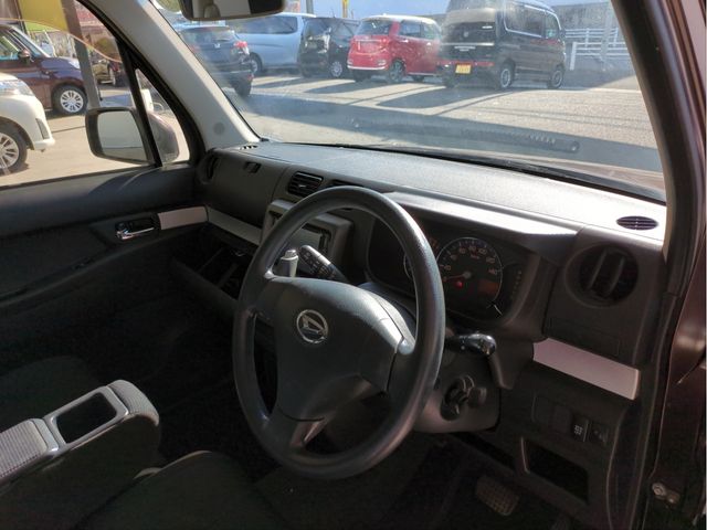 DAIHATSU MOVE CONTE 2013