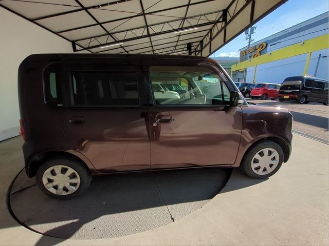 DAIHATSU MOVE CONTE 2013