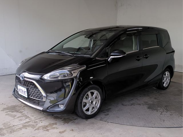 TOYOTA SIENTA HYBRID 2019