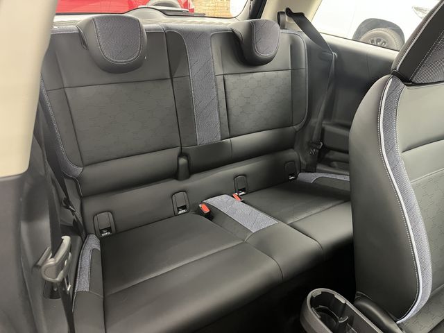 BMW MINI COOPER 2025