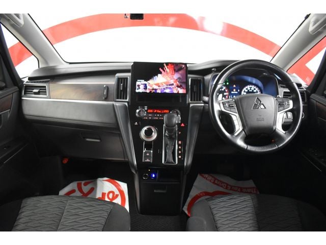 MITSUBISHI DELICA D:5 4WD 2021