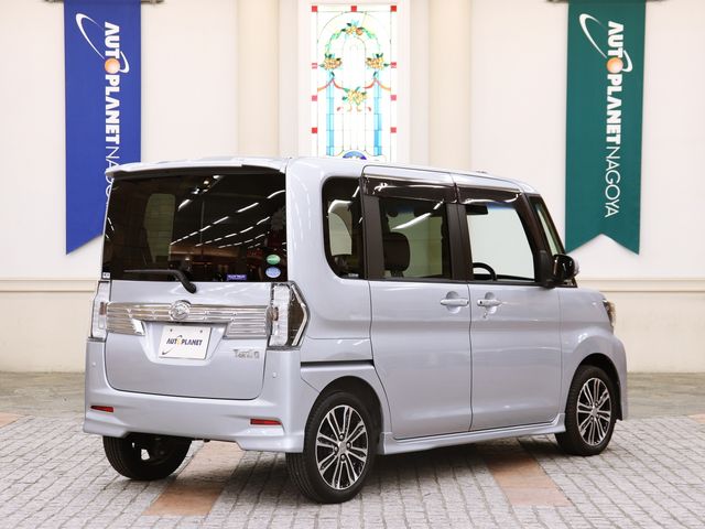 DAIHATSU TANTO CUSTOM 2018