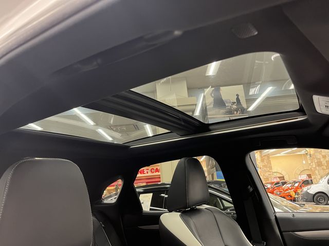 TOYOTA LEXUS RX450h AWD 2021