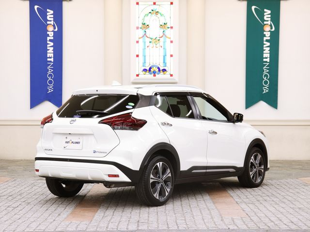 NISSAN KICKS 2020