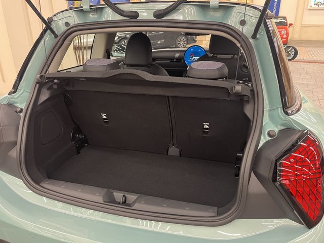 BMW MINI COOPER 2025