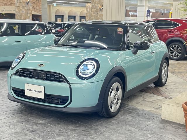 BMW MINI COOPER 2025