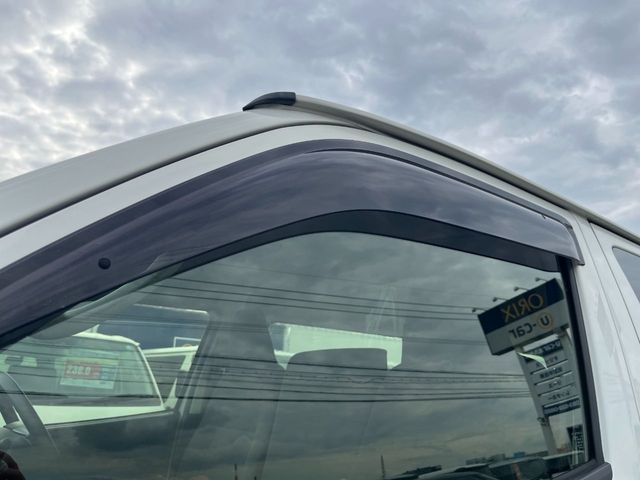 TOYOTA HIACE van 1.25t 2WD 2018