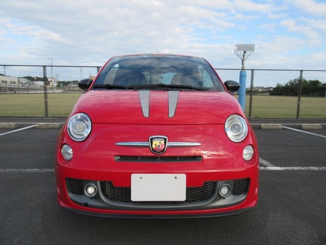 FIAT ABARTH 695 2011