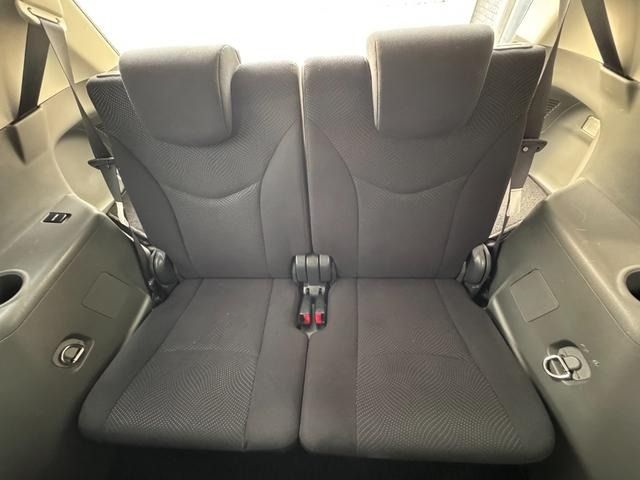 TOYOTA PRIUS Alpha 2014