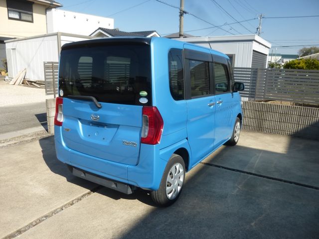DAIHATSU TANTO 2014