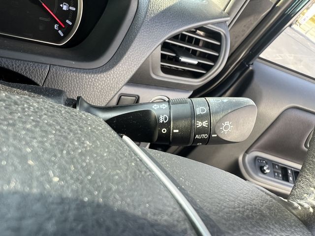 TOYOTA VOXY 4WD 2015