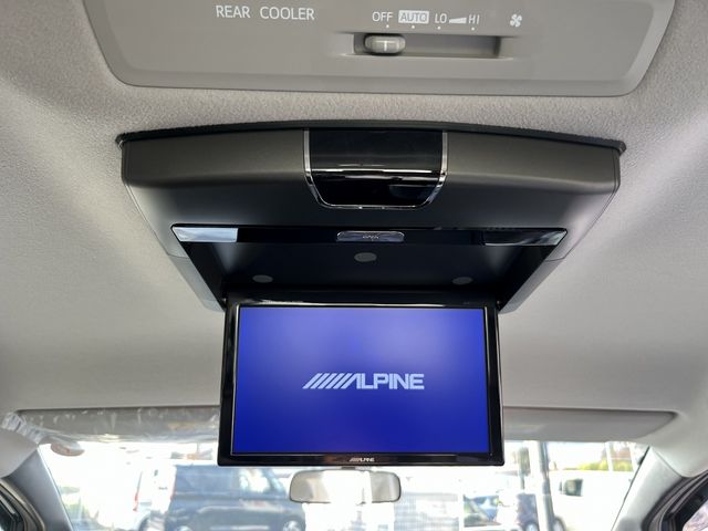 TOYOTA VOXY 4WD 2015