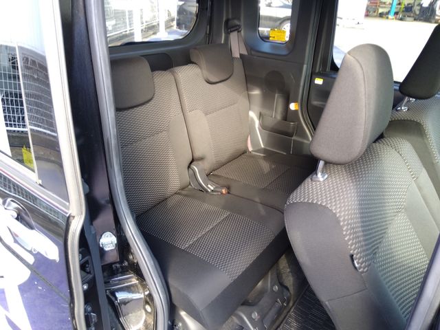 TOYOTA PIXIS MEGA 2018