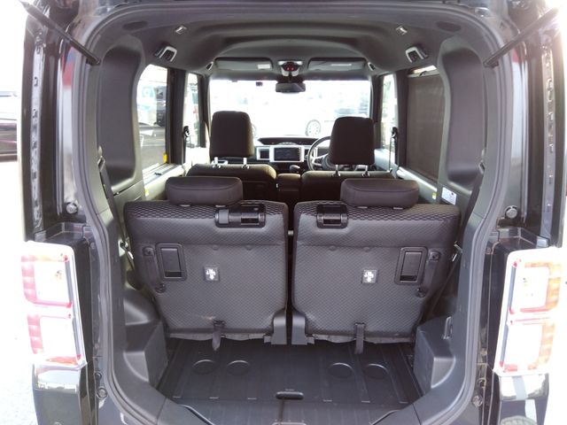 TOYOTA PIXIS MEGA 2018