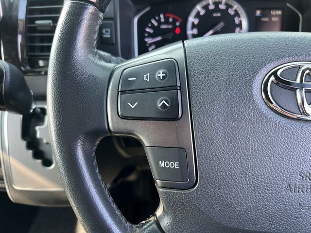 TOYOTA HIACE van 4WD 2022