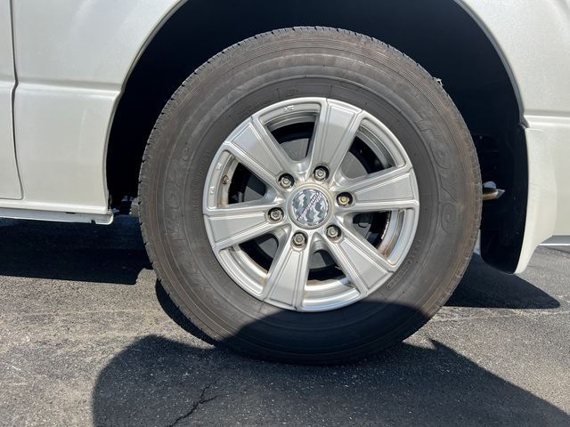 TOYOTA HIACE van 4WD 2022